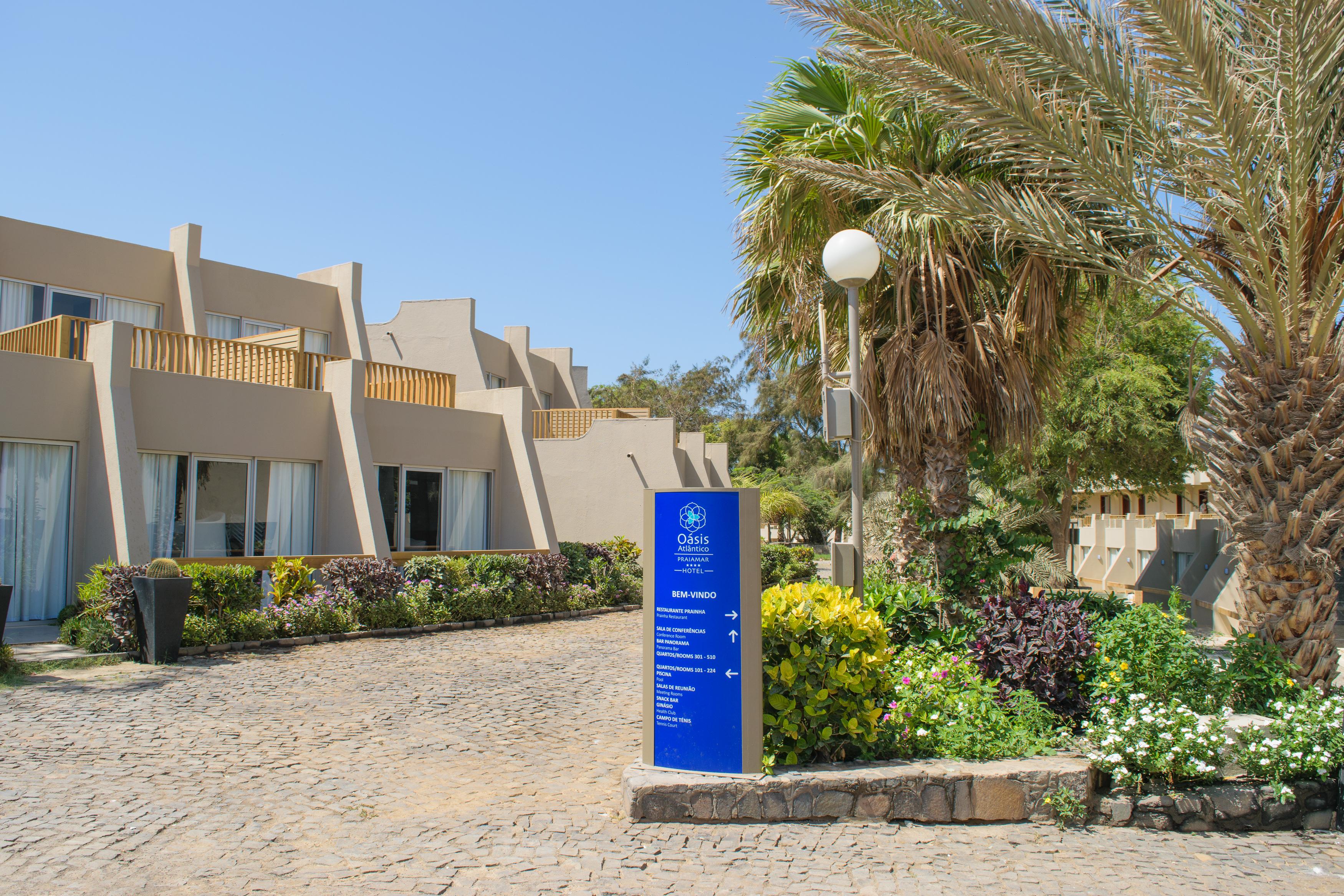 Oasis Praiamar Exterior photo